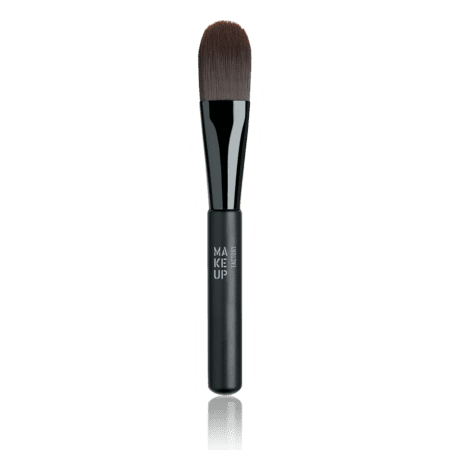 Make up Factory Foundation Brush